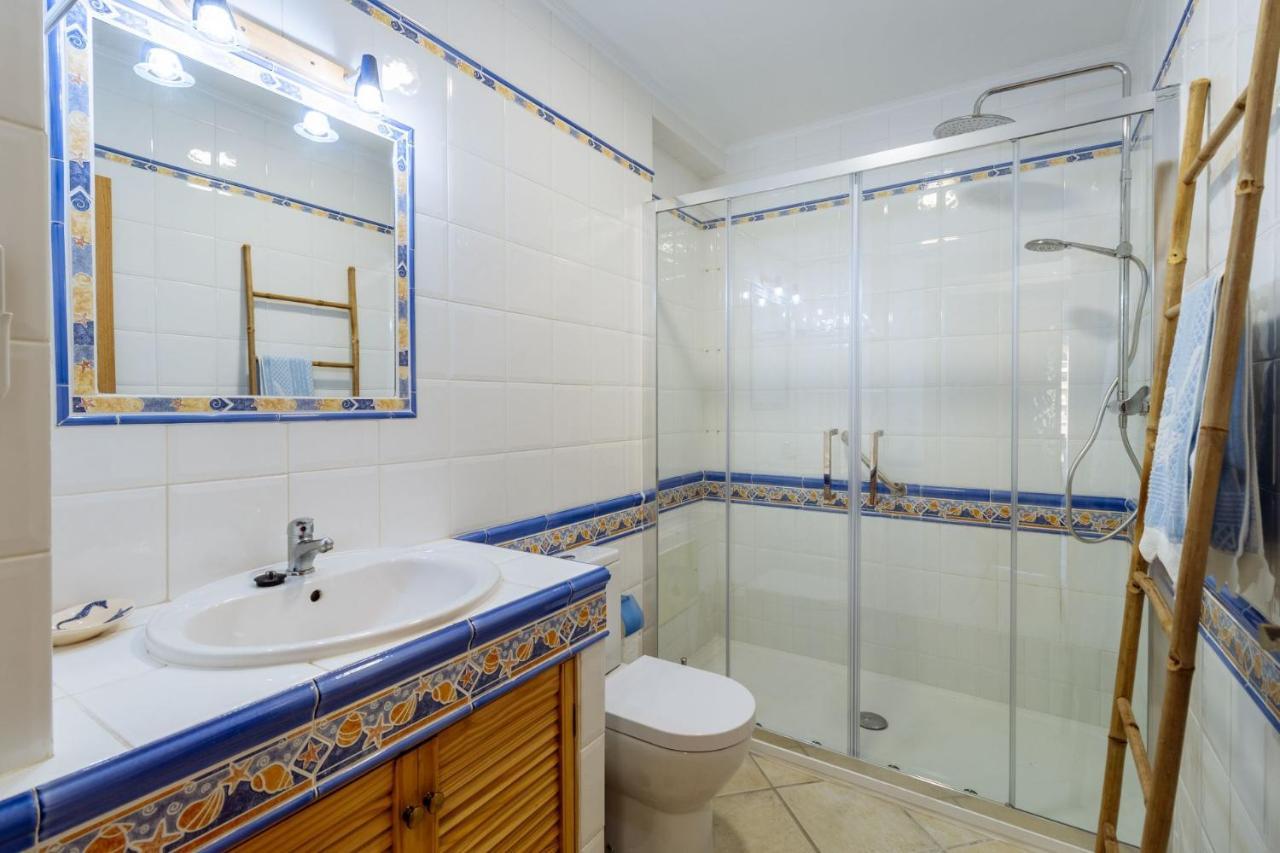Top Renoviertes Apartment Mit Grosser Terrasse Albufeira Kültér fotó